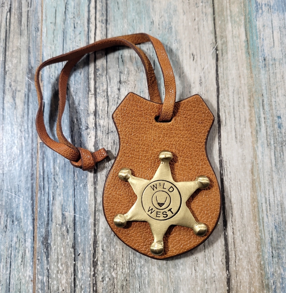 Wild West Badge Tag